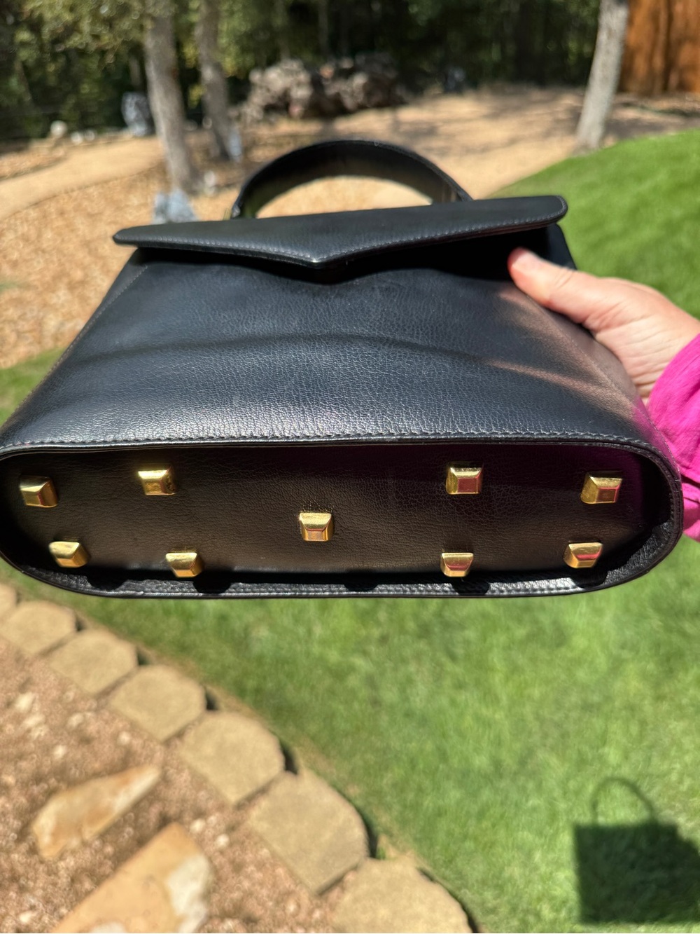 9-Salvatore Ferragamo Black Top-Handle Envelope Leather Purse amazing feet - Picture 3 of 14
